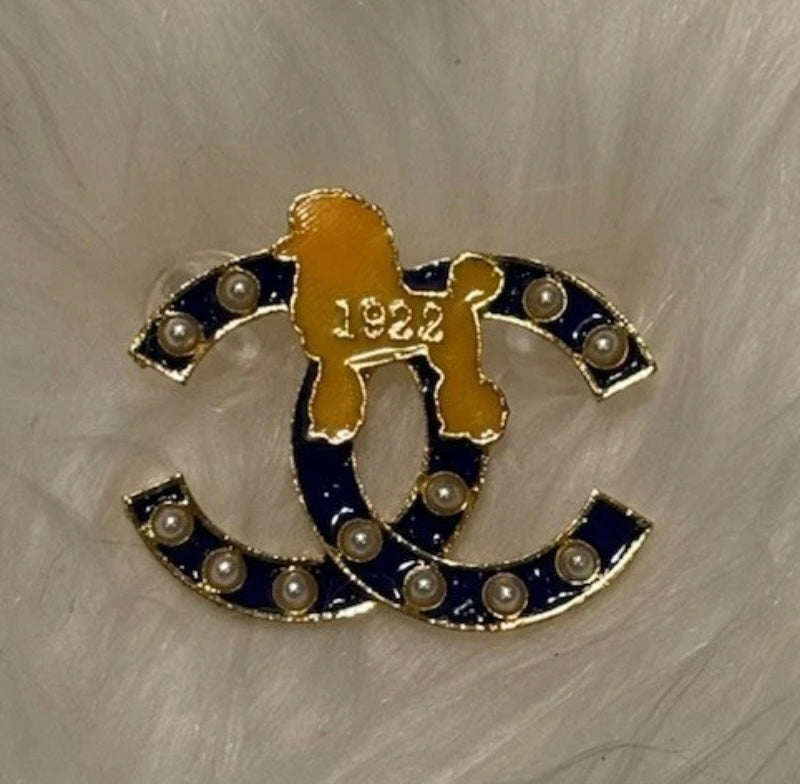 SGRho, Sigma Gamma Rho, Classic Couture PETITE Brooch, Pearls, RARE, w/ Pouch
