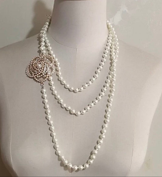 Multi-functional Pearl Necklace with Keepsake Pouch